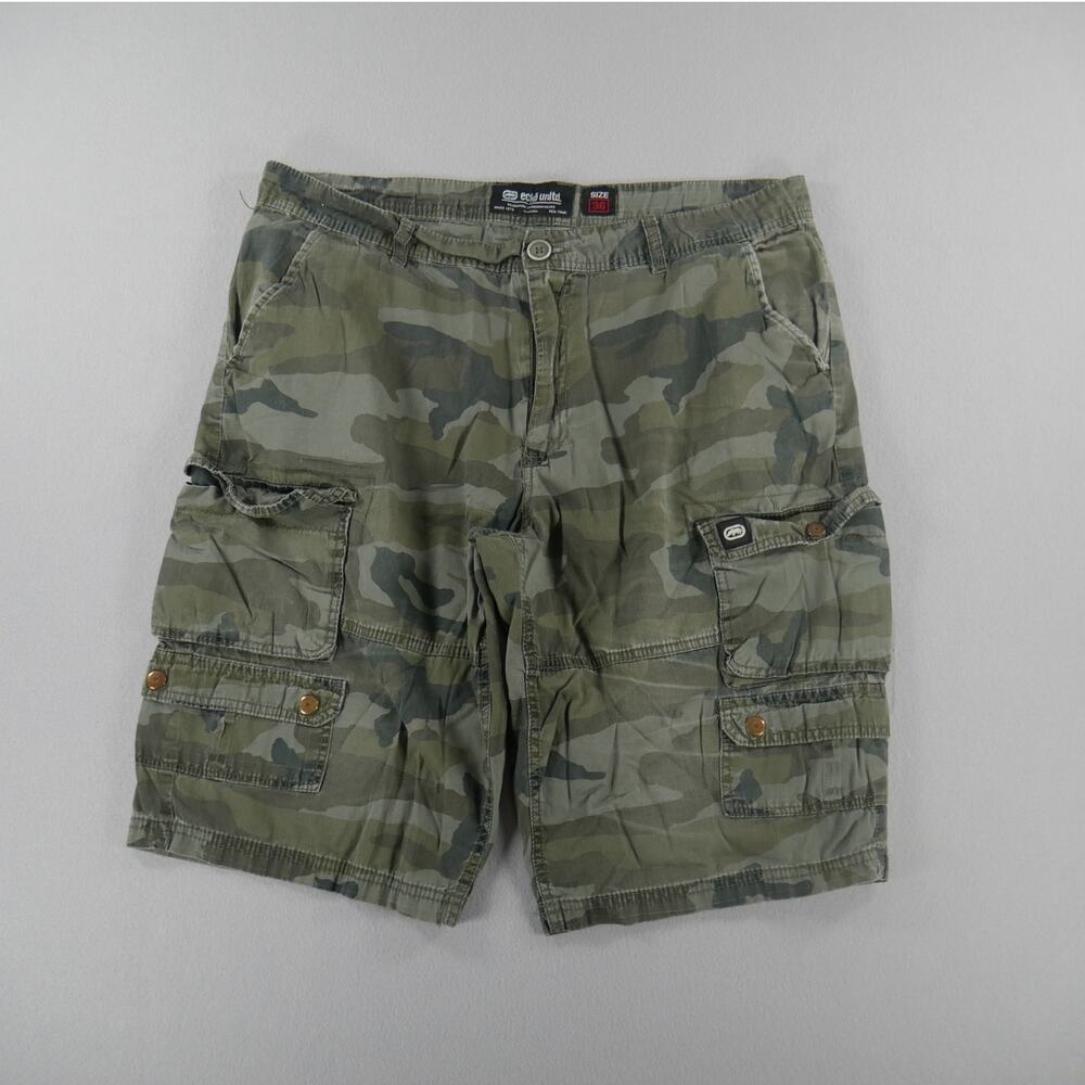 Ecko Unltd Woodland Camo Cargo Shorts Green Mens Size 36 Relaxed Fit Y2K Ripped